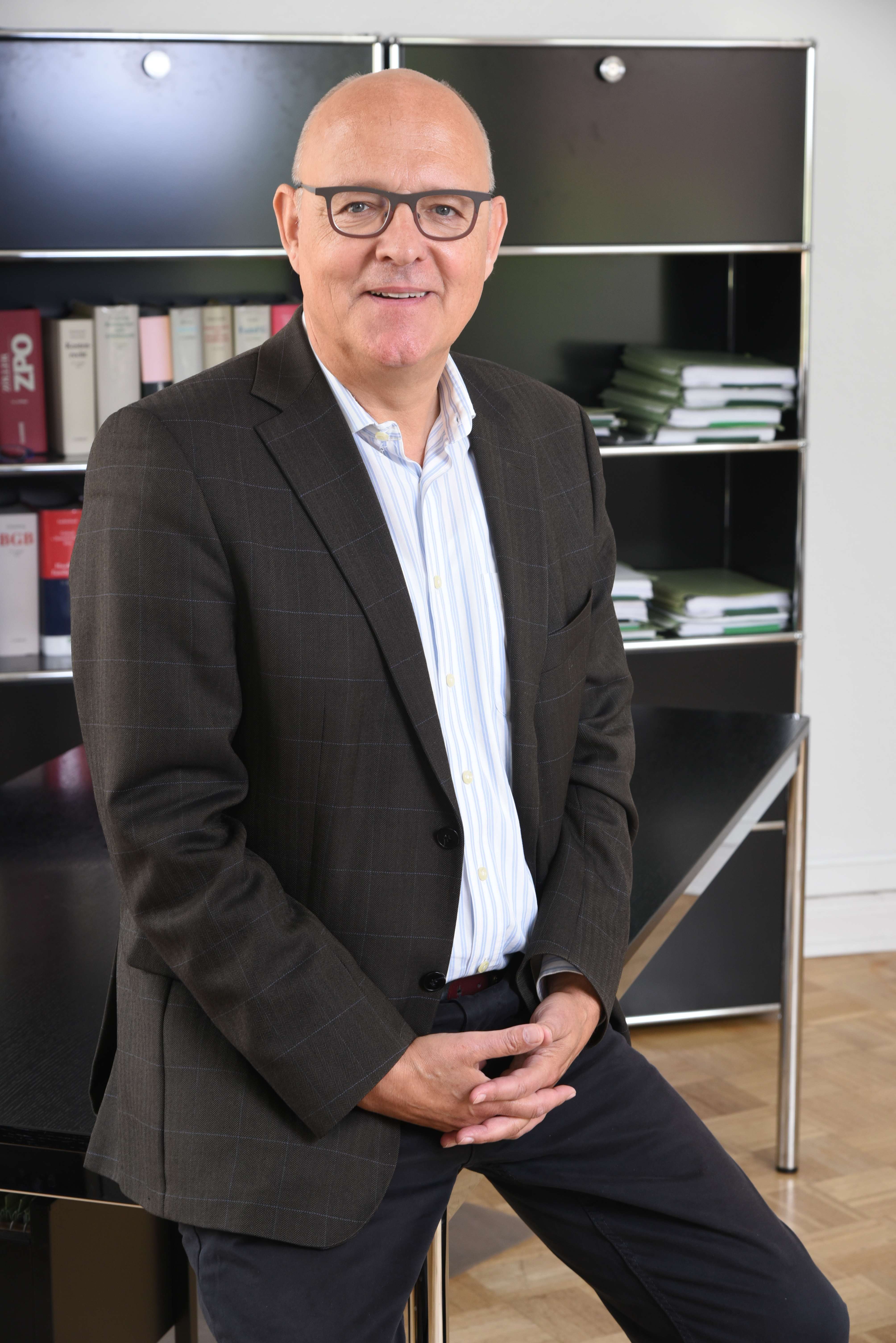 Dr. Christopher Kasten - Rechtsanwalt Berlin Schöneberg