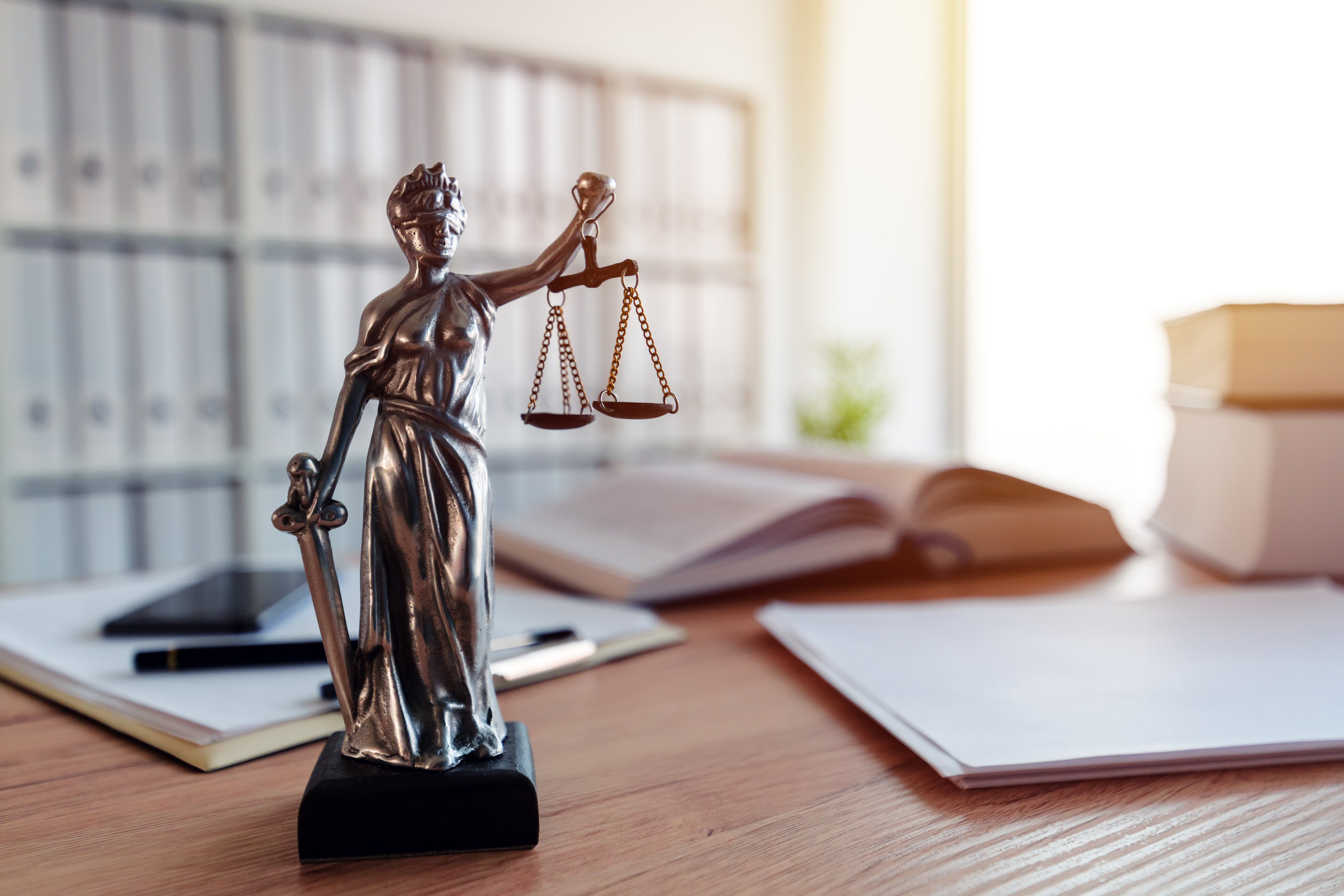 Justitia Statue - Symbol für Gerechtigkeit